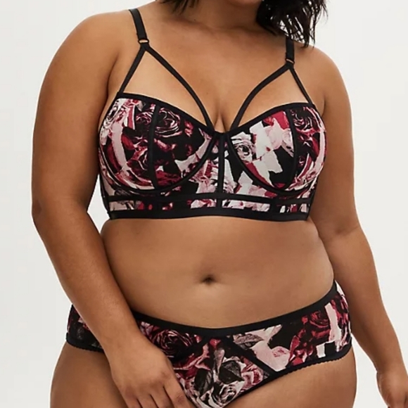 BLACK & PINK POWER MESH STRAPPY UNLINED bralette - Picture 3 of 6